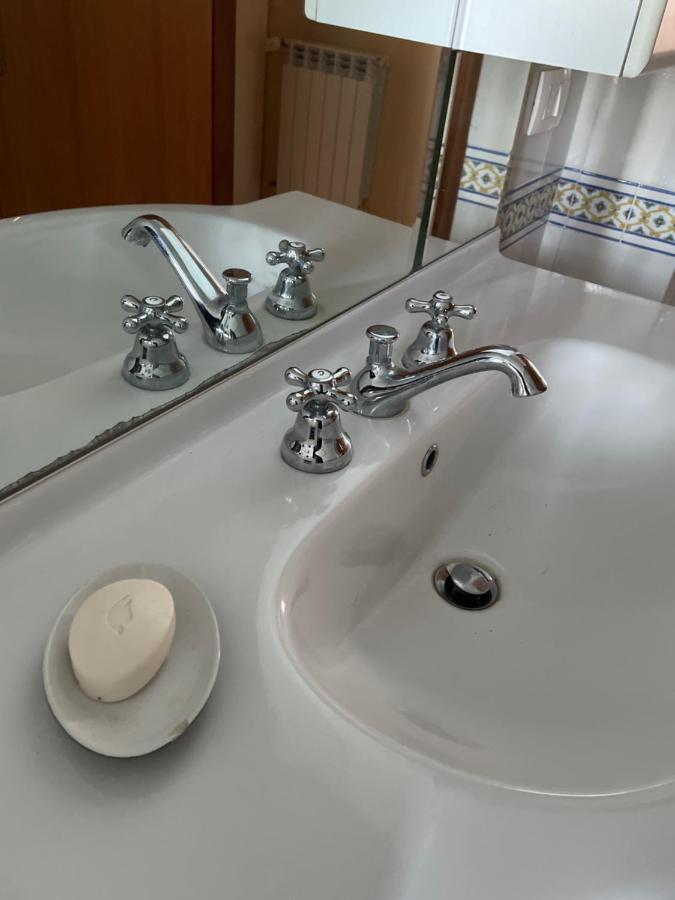 B&B Le Tre Rose Di Maria Педара Экстерьер фото