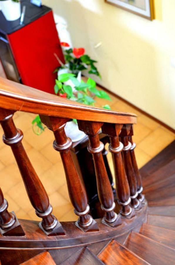 B&B Le Tre Rose Di Maria Педара Экстерьер фото
